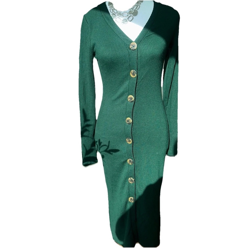 NWOT Fashion Nova Ribbed Button-Front Knit Midi Dress – Forest Green – Size M